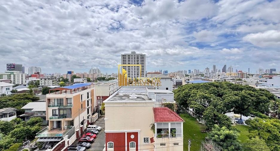 For rent 2 ベッドルーム apartment in Sathon, Bangkok