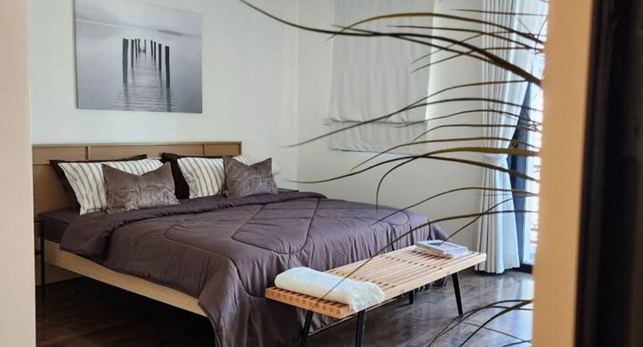 Reihenhaus zur Miete mit 3 Zimmer in Yan Nawa, Bangkok