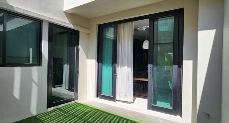 Reihenhaus zur Miete mit 3 Zimmer in Yan Nawa, Bangkok
