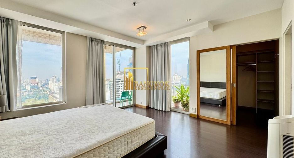 Wohnung zur Miete mit 2 Zimmer in Pathum Wan, Bangkok