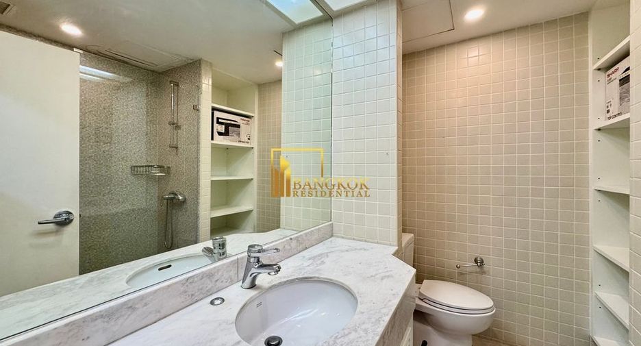 Wohnung zur Miete mit 2 Zimmer in Pathum Wan, Bangkok