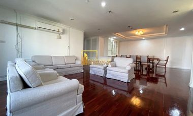 For rent 2 bedrooms apartment in Khlong Toei, Bangkok