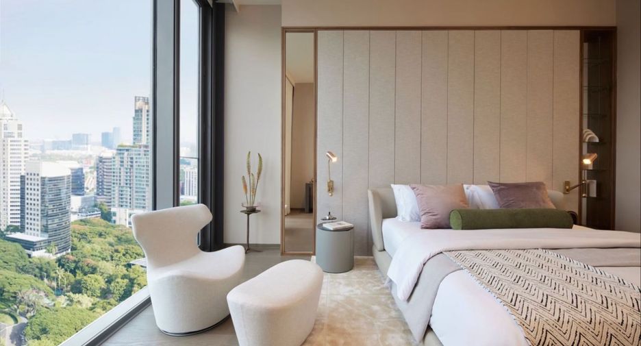 For sale 2 Beds condo in Pathum Wan, Bangkok