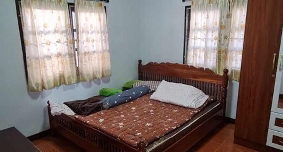 For sale 3 bedrooms house in Mueang Nakhon Ratchasima, Nakhon Ratchasima