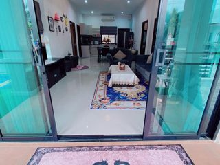 For rent 2 bed villa in Bang Lamung, Chonburi