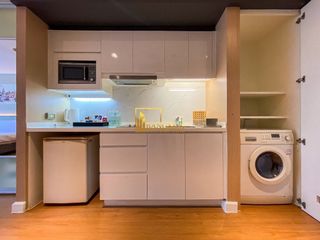 For rent 1 bed serviced apartment in Khlong Toei, Bangkok