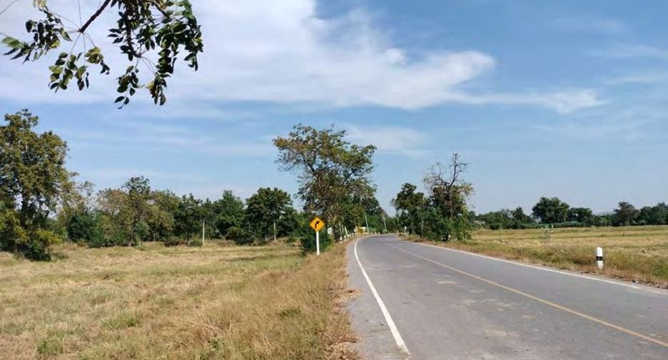 For sale land in Khok Samrong, Lopburi
