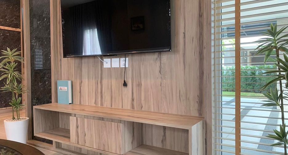 Аренда студия кондо в Сапхан Сунг, Бангкок