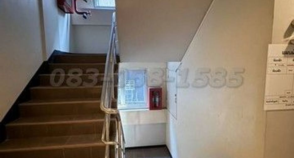 For sale 110 bedrooms apartment in Si Racha, Chonburi