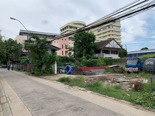 出售 土地 在 Chatuchak, 曼谷