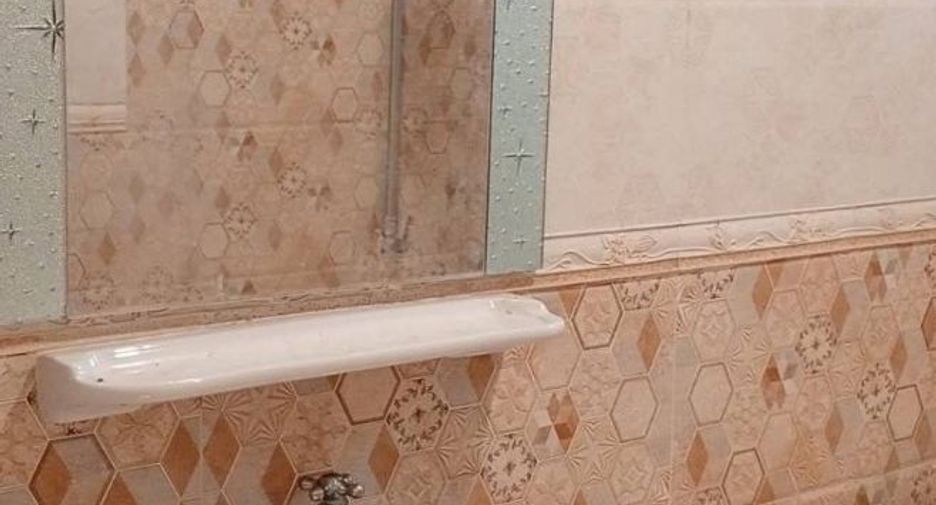 Casa en venta de 4 habitaciones en Non Sung, Nakhon Ratchasima