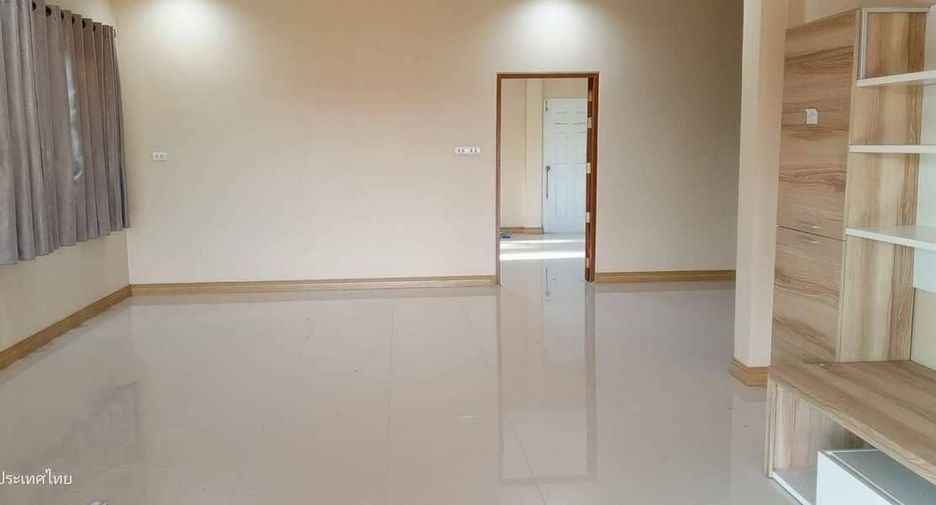 Casa en venta de 4 habitaciones en Non Sung, Nakhon Ratchasima