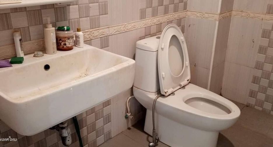 Casa en venta de 4 habitaciones en Non Sung, Nakhon Ratchasima