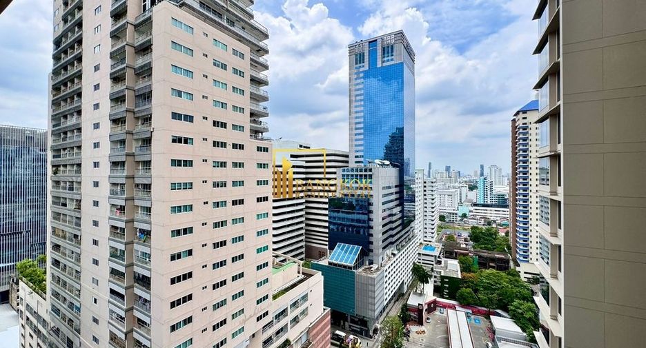 For rent 2 bedrooms condo in Watthana, Bangkok