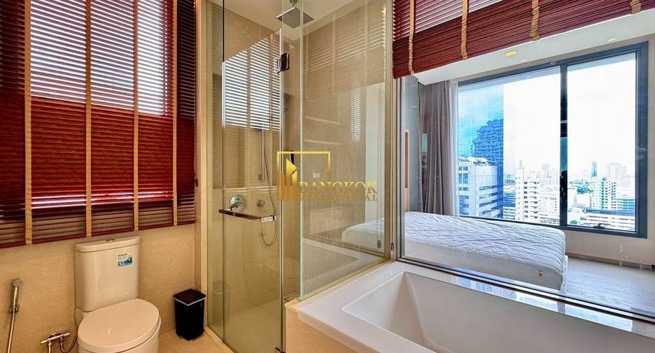 For rent 2 bedrooms condo in Watthana, Bangkok