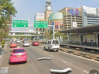 出售 土地 在 Bang Kho Laem, 曼谷