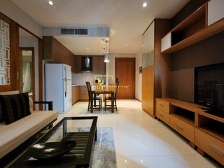 Condo en alquiler de 1 habitaciones en Khlong Toei, Bangkok