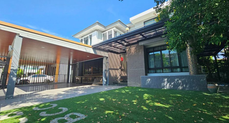 À vendre 4 chambres maison à Bang Khae, Bangkok