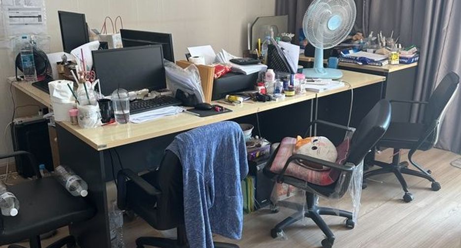 Продажа 3 спальни таунхаус в Кхан На Яо, Бангкок