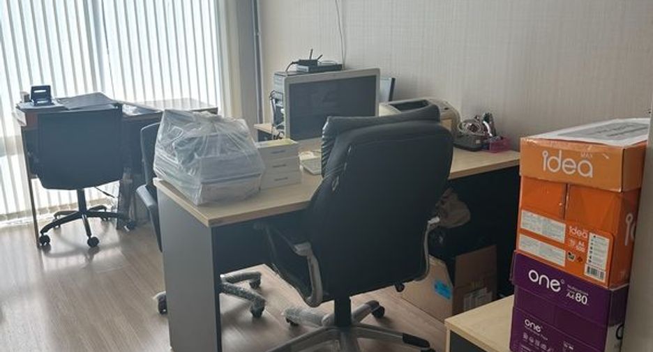 Продажа 3 спальни таунхаус в Кхан На Яо, Бангкок