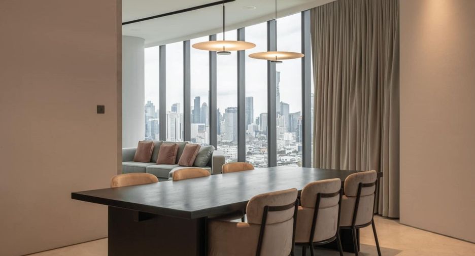 For rent 2 bed condo in Khlong San, Bangkok