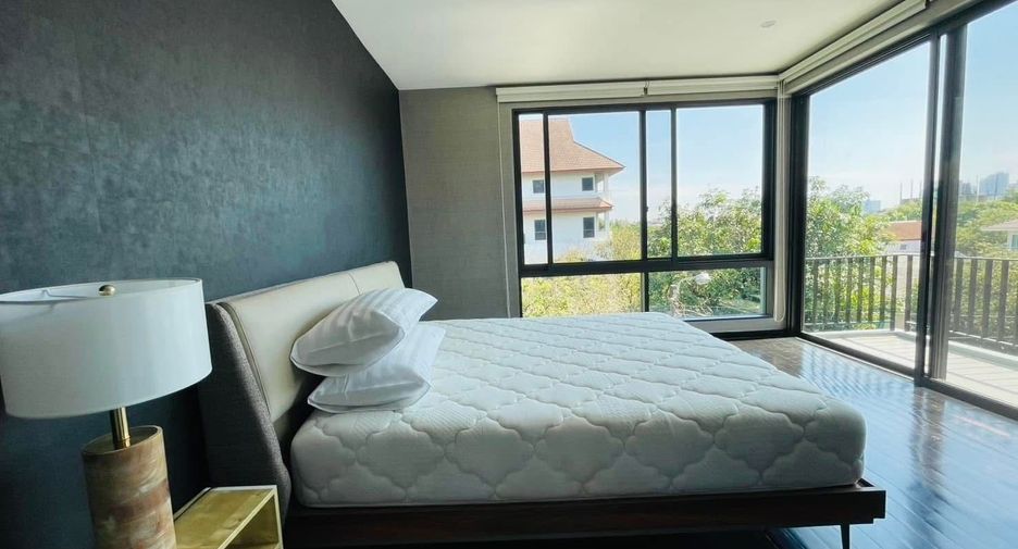 For rent 3 ベッドルーム house in Watthana, Bangkok