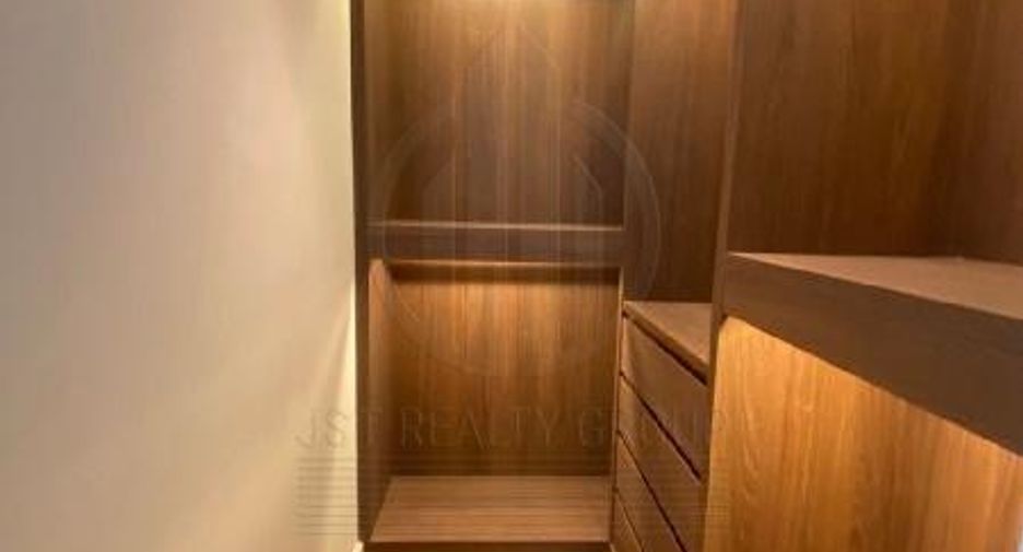 Wohnung zur Miete und zum Kauf mit 3 Zimmer in Pathum Wan, Bangkok