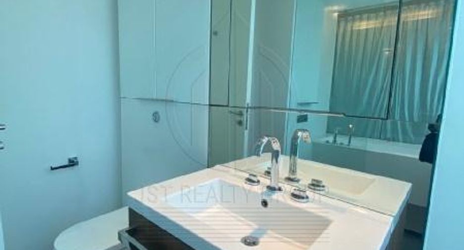 Wohnung zur Miete und zum Kauf mit 3 Zimmer in Pathum Wan, Bangkok