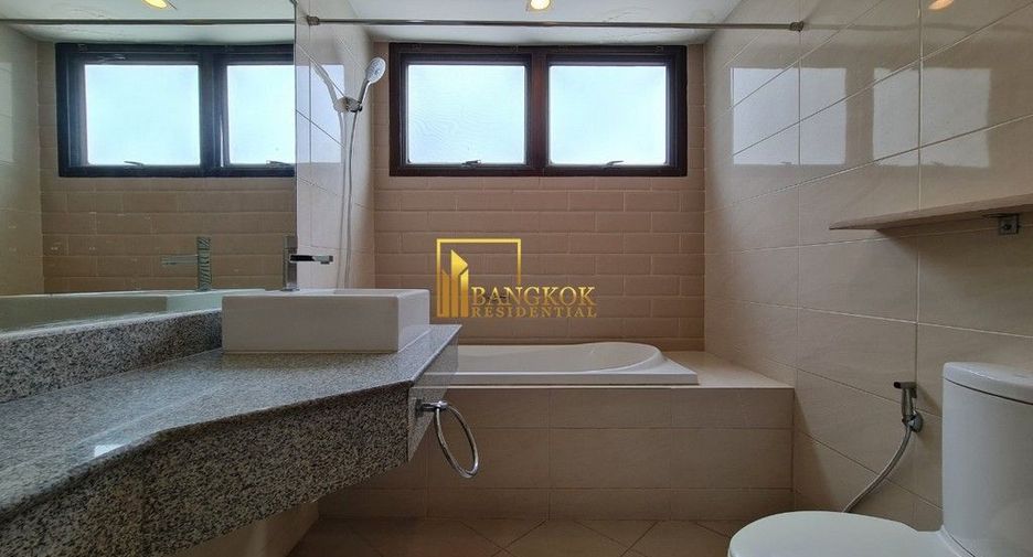 For rent 3 ベッドルーム condo in Watthana, Bangkok