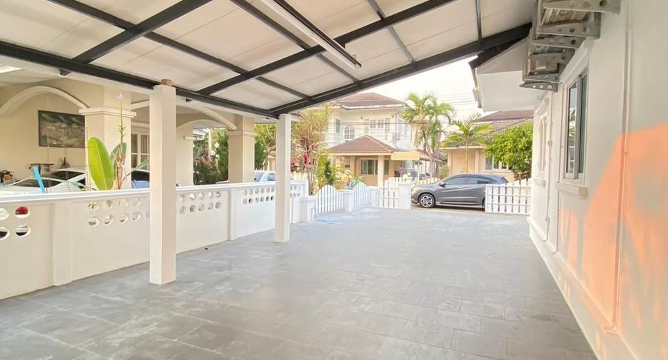 For rent 4 bedrooms house in San Sai, Chiang Mai