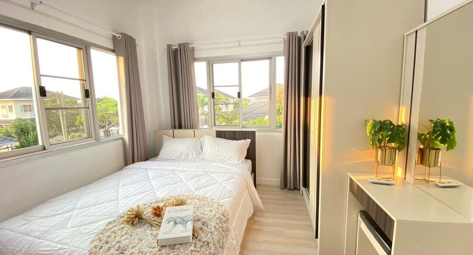For rent 4 bedrooms house in San Sai, Chiang Mai