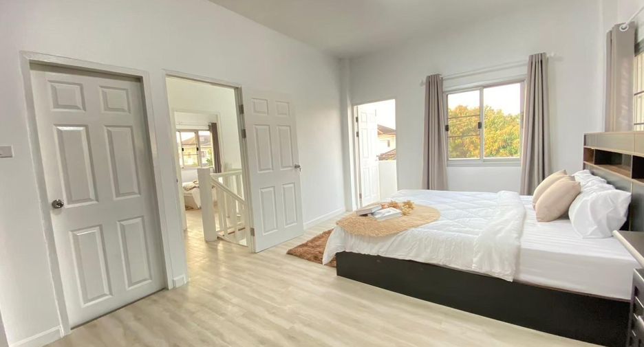 For rent 4 bedrooms house in San Sai, Chiang Mai