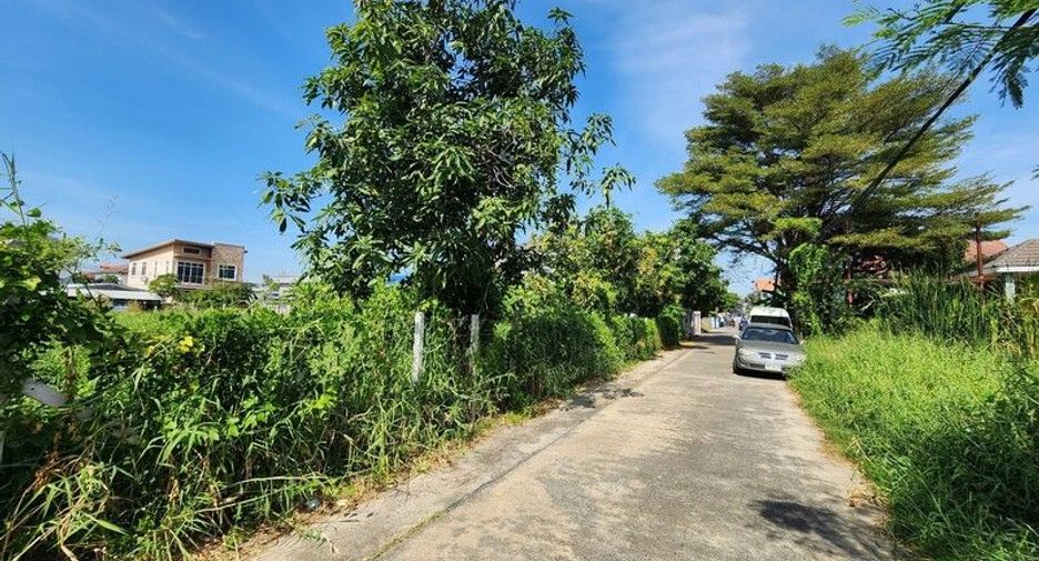 出售 土地 在 Lam Luk Ka, Pathum Thani