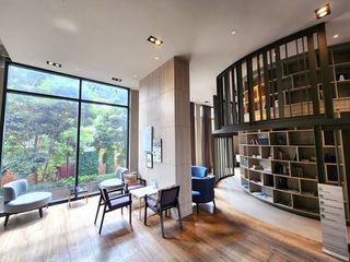 For sale 1 bed condo in Huai Khwang, Bangkok