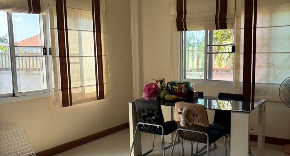 For sale 3 bedrooms house in Mueang Phetchaburi, Phetchaburi