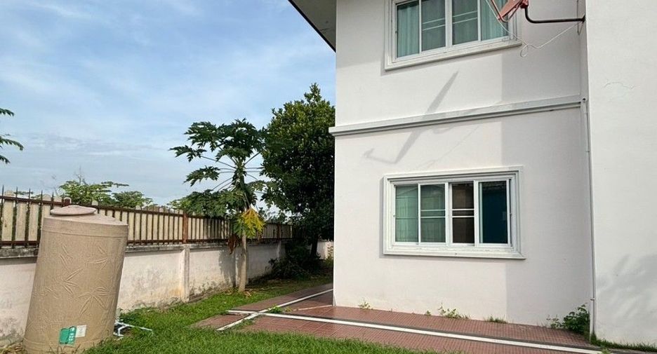 For sale 3 bedrooms house in Mueang Phetchaburi, Phetchaburi