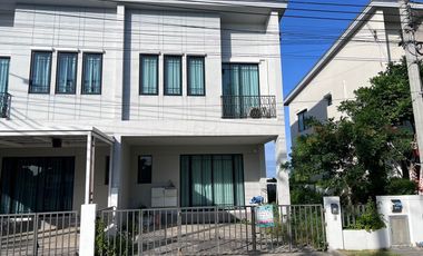 Reihenhaus zum Kauf mit 3 Zimmer in Bang Bo, Samut Prakan