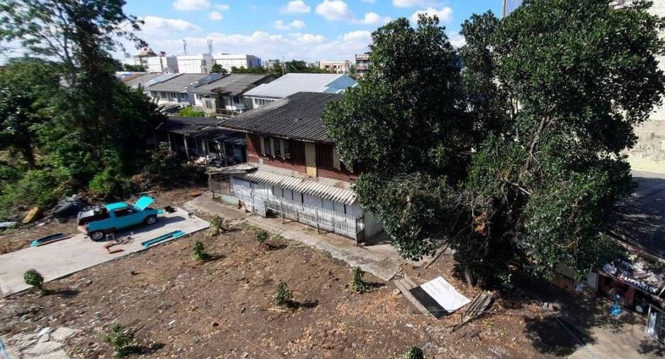 Terreno en venta en Bueng Kum, Bangkok