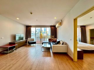 For rent 2 bedrooms condo in Bang Rak, Bangkok