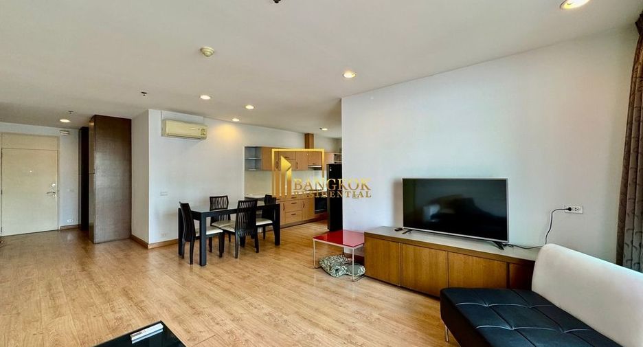 For rent 2 bedrooms condo in Bang Rak, Bangkok