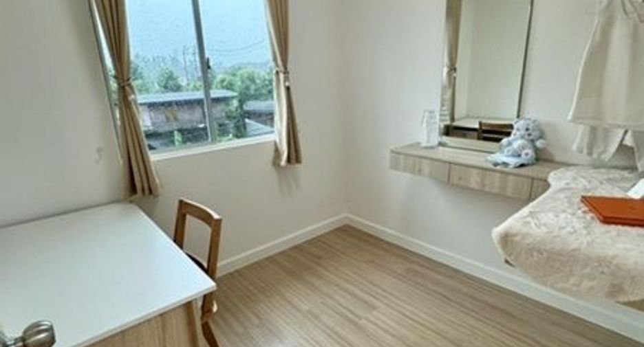 For rent 3 bedrooms townhouse in Bang Khae, Bangkok