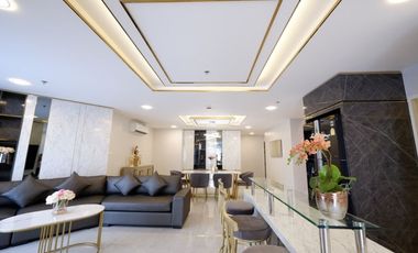 For rent 3 bed condo in Huai Khwang, Bangkok