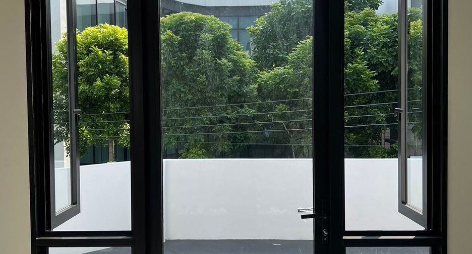 Casa en alquiler de 2 habitaciones en Bang Na, Bangkok