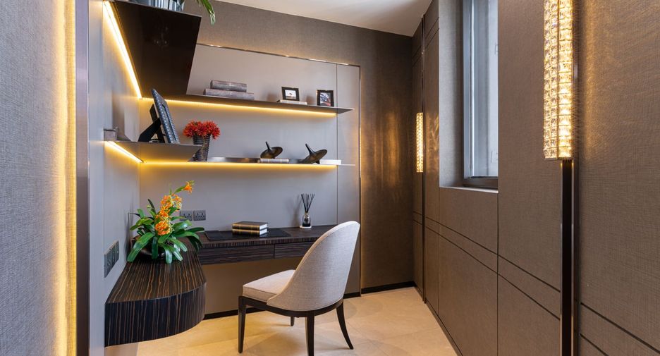 For sale 2 bed condo in Khlong San, Bangkok