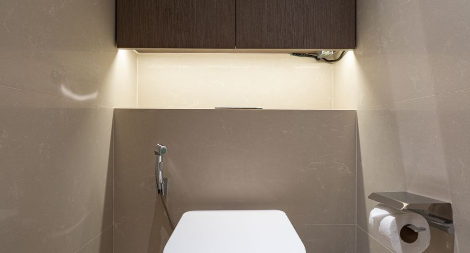 For sale 2 bed condo in Khlong San, Bangkok