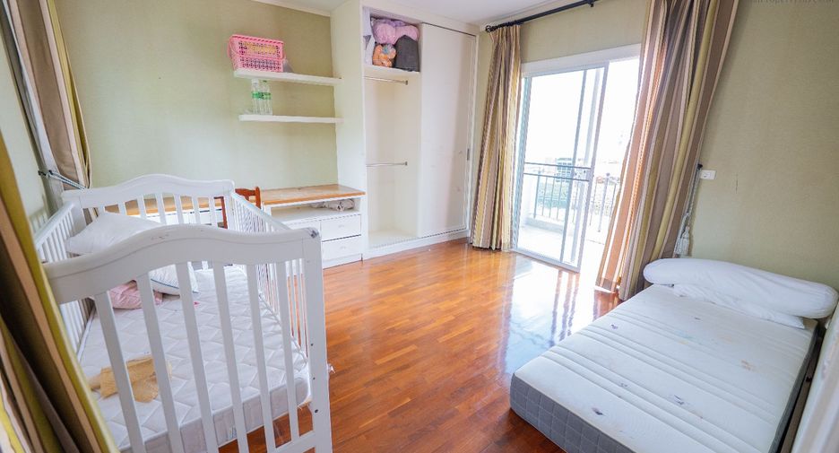 Haus zum Kauf mit 3 Zimmer in Don Mueang, Bangkok