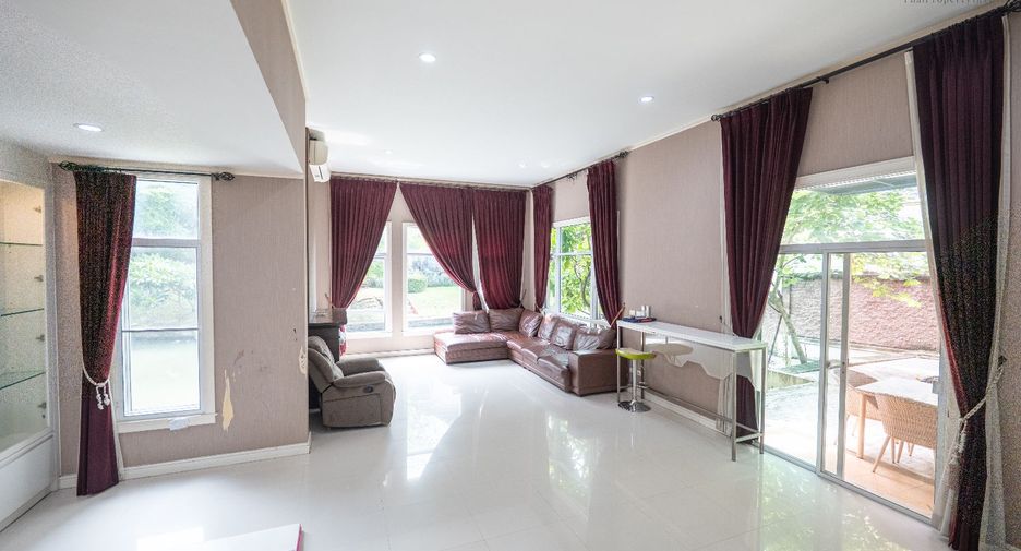 Haus zum Kauf mit 3 Zimmer in Don Mueang, Bangkok