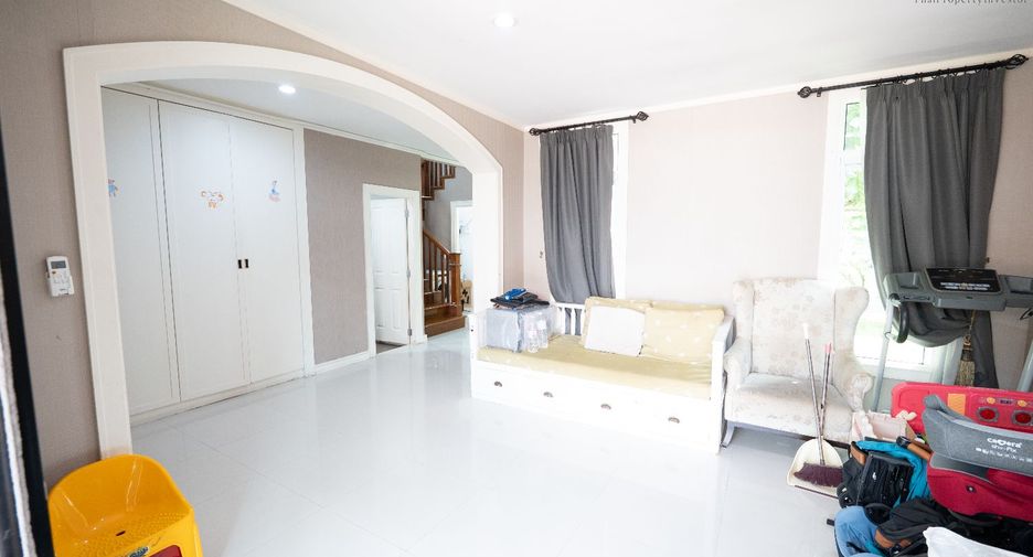 Haus zum Kauf mit 3 Zimmer in Don Mueang, Bangkok