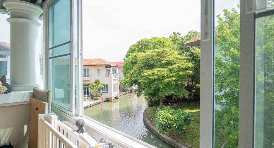 Haus zum Kauf mit 3 Zimmer in Don Mueang, Bangkok