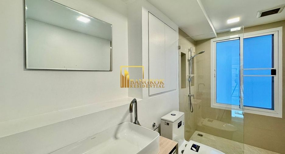 Reihenhaus zur Miete mit 3 Zimmer in Watthana, Bangkok